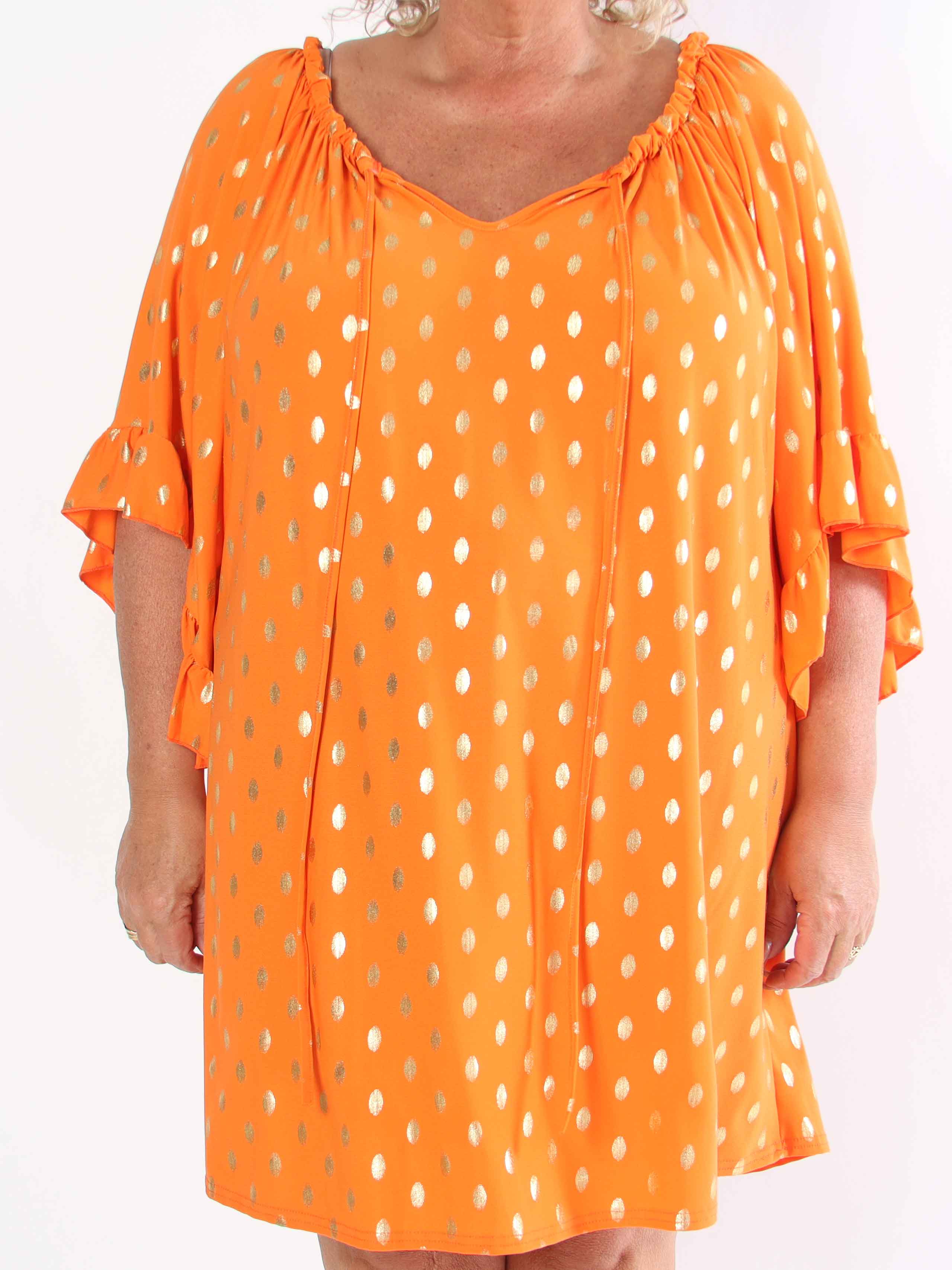 Yasma - Plus size tunikakjole med guld prikker og flæseærmer